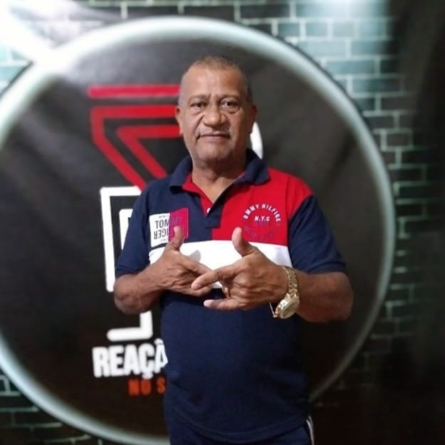 GUSTAVO GIRO