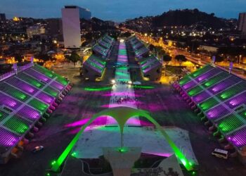 ESCOLAS DE SAMBA CAMPEÃS DO CARNAVAL  RIO DE JANEIRO 2024