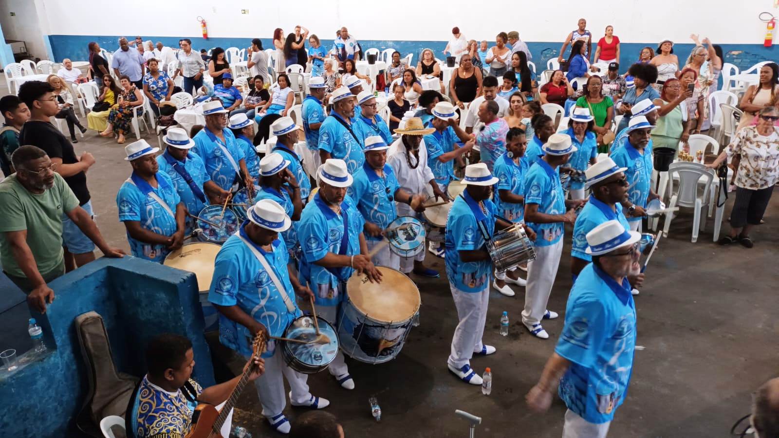 BAMBAS DA ORGIA - VELHA GUARDA DA BATERIA 2024