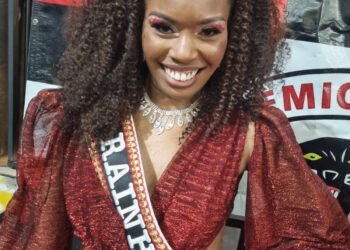 AMAZÔNIA INSPIRA ACADÊMICOS DE GRAVATAÍ NO CARNAVAL 2026