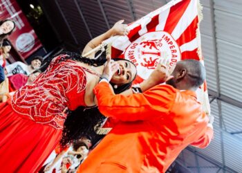 RÉVEILLON DA CAPITAL TERÁ SHOW DA IMPERADORES DO SAMBA E ATRAÇÕES NACIONAIS