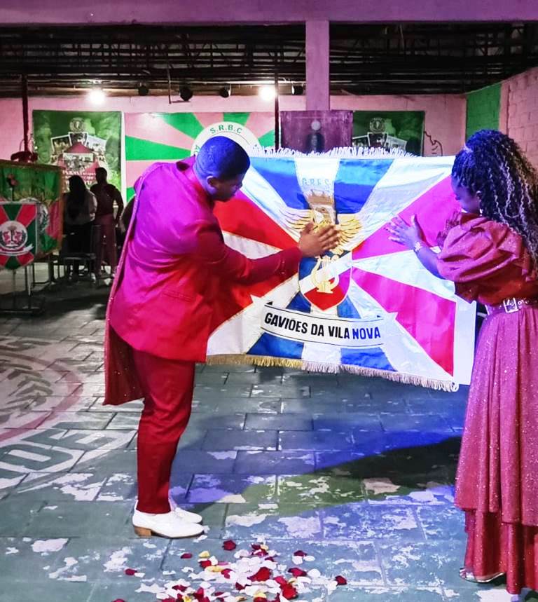 GAVIÕES DA VILA NOVA - CASAL