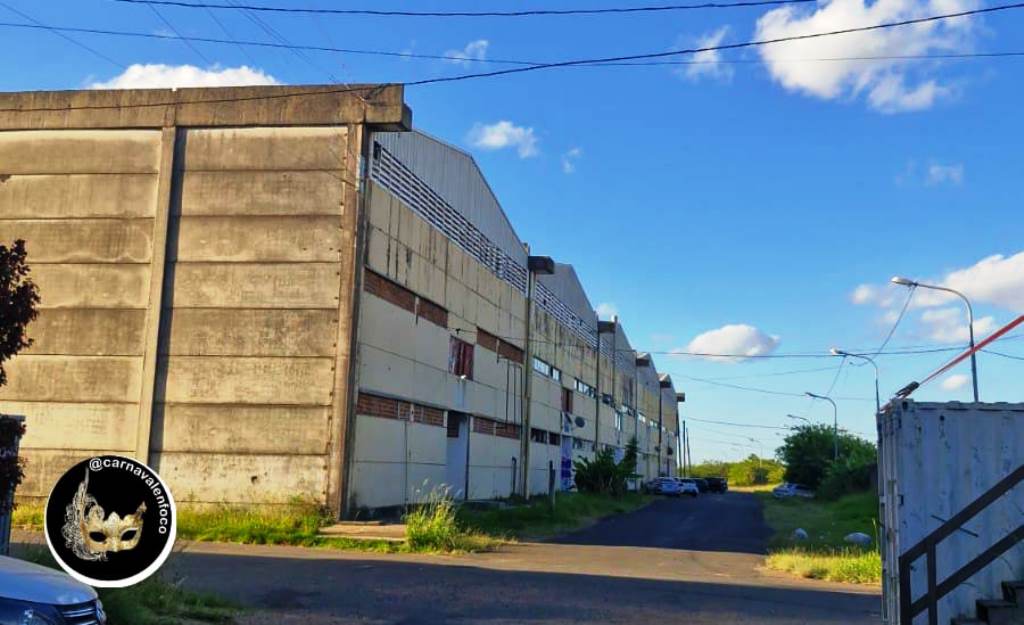 PORTO SECO - VISÃO GERAL BARRACÕES (2)