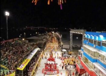 CONSULADO É BICAMPEÃ NO CARNAVAL DE FLORIPA