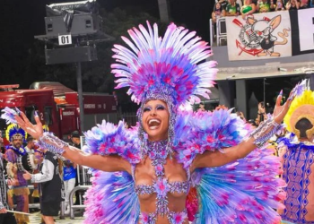 SOBERANA, SABRINA SATO SEGUE NA VILA ISABEL