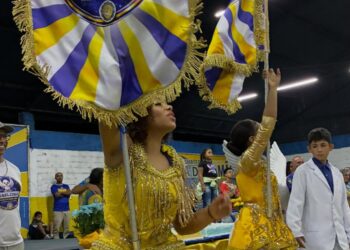 VILA ISABEL APRESENTA A BEBELZINHA EM FESTA DE ANIVERSÁRIO