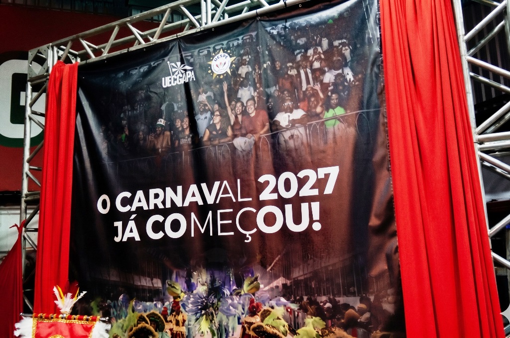 o_carnaval-ja-comecou_Gemini_Generated_01