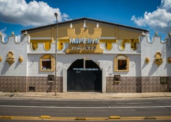 IMPÉRIO DA ZONA NORTE RECUPERA SUA HISTÓRICA QUADRA NA AVENIDA SERTÓRIO